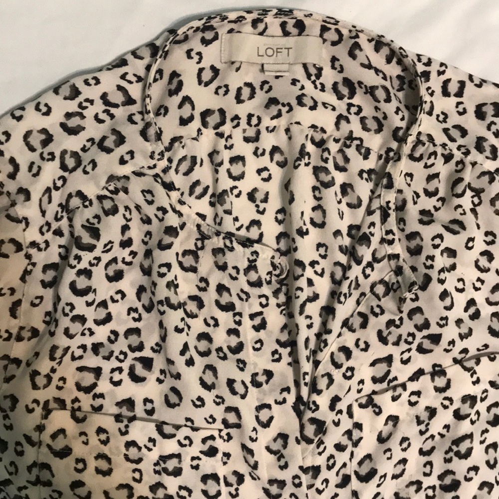 Blouse from the Loft - Picture 2 of 3